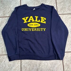 SOLD Vintage Yale University Navy Crewneck Sweatshirt Women’s Large